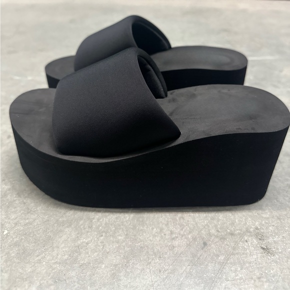 🖤 New! Black Platform Memory Foam Like Wedge Slide Sandals *RUNS BIG* - Picture 10 of 12